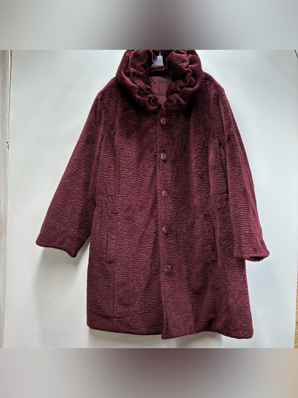 Dennis Basso Plus Size 3X Burgundy Reversible Long Fur Coat Full Length Textured
